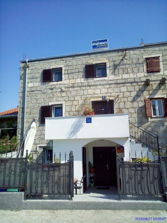 Apartments Jasminka Solin Exterior foto